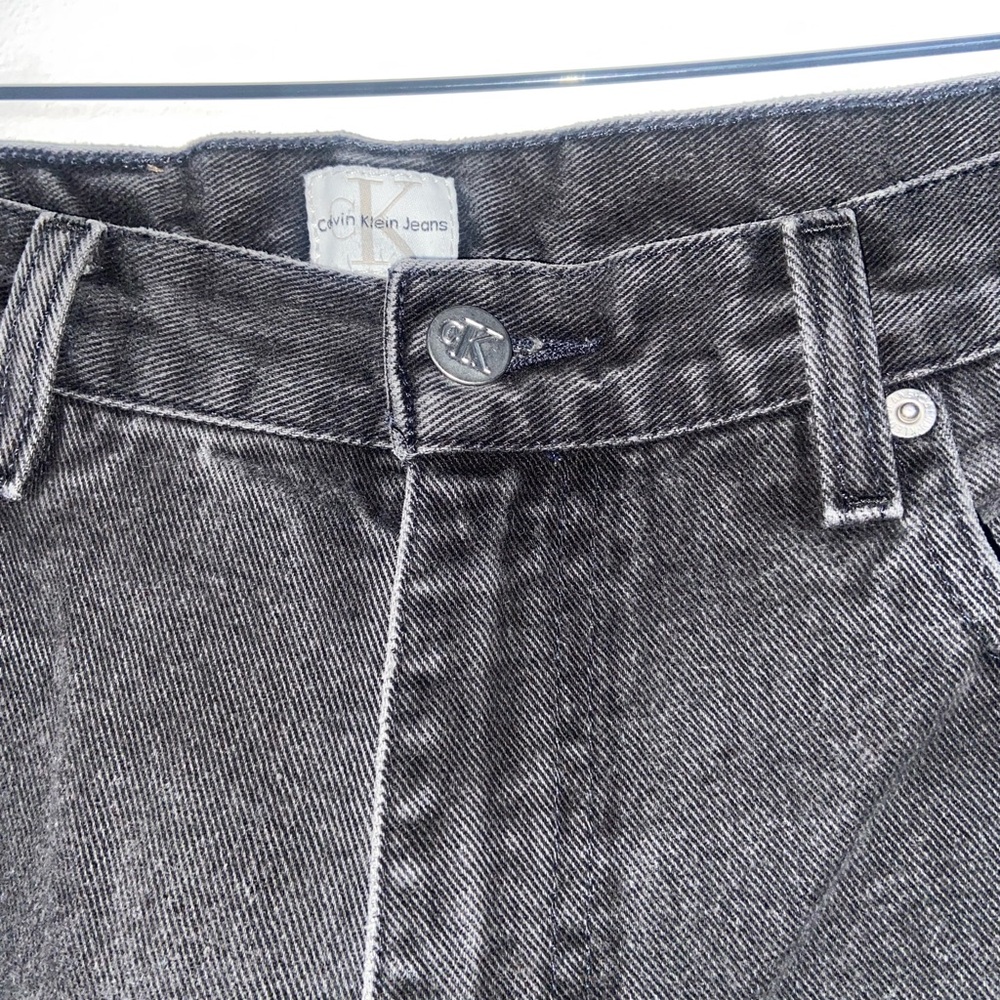 Calvin Klein Jeans - Picture 7 of 7